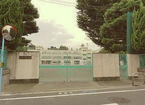 【小学校】杉並区立　久我山小学校まで671ｍ
