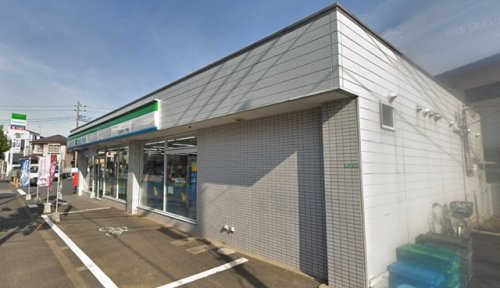 【コンビニエンスストア】ファミリーマート練馬南田中一丁目店まで582ｍ
