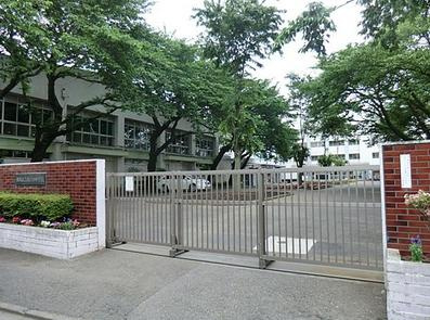 【中学校】南が丘中学校まで628ｍ