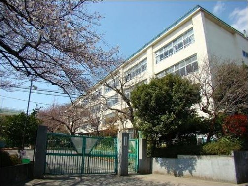 【中学校】井草中学校まで660ｍ