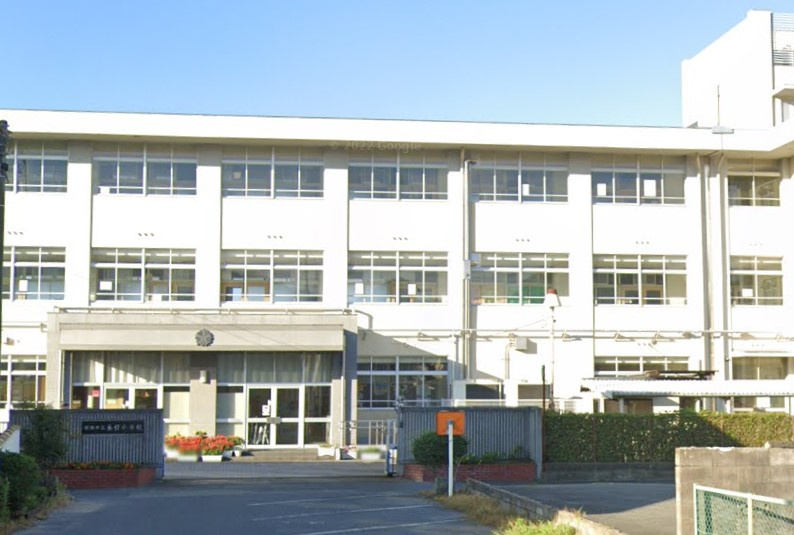 【小学校】姫路市立糸引小学校まで402ｍ