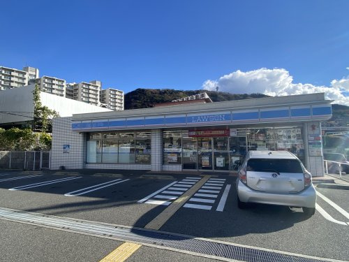 【コンビニエンスストア】ローソン　垂水朝谷町店まで486ｍ