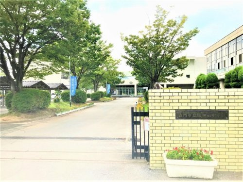 【中学校】総和南中学校まで2010ｍ