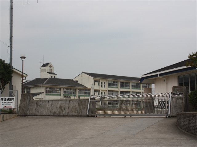 【中学校】大久保北中学校まで651ｍ