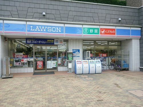 【コンビニエンスストア】ローソン　所沢元町店まで154ｍ