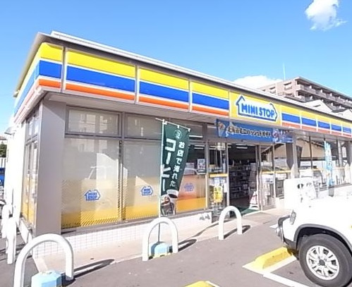 【コンビニエンスストア】ミニストップ　船橋滝台店まで502ｍ