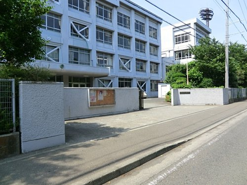 【中学校】秋葉台中学校まで1218ｍ