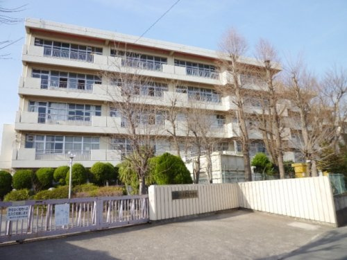 【中学校】越谷市立栄進中学校まで1000ｍ