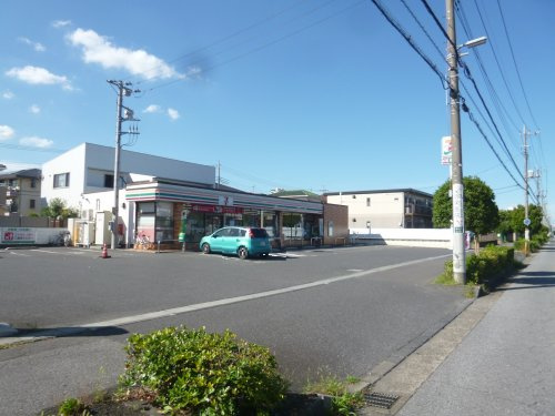 【コンビニエンスストア】セブンイレブン　越谷東大沢2丁目店まで650ｍ