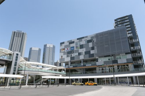 【スーパー】シンカモールまで408ｍ