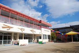 【幼稚園】片岡台幼稚園まで986ｍ