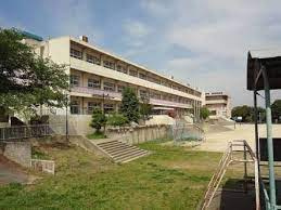 【小学校】三郷町立三郷小学校まで724ｍ