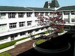 【中学校】上牧町立上牧第二中学校まで1008ｍ