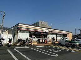 【コンビニエンスストア】セブンイレブン　八尾八尾木東3丁目店まで3263ｍ