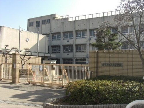 【小学校】深井西小学校まで264ｍ