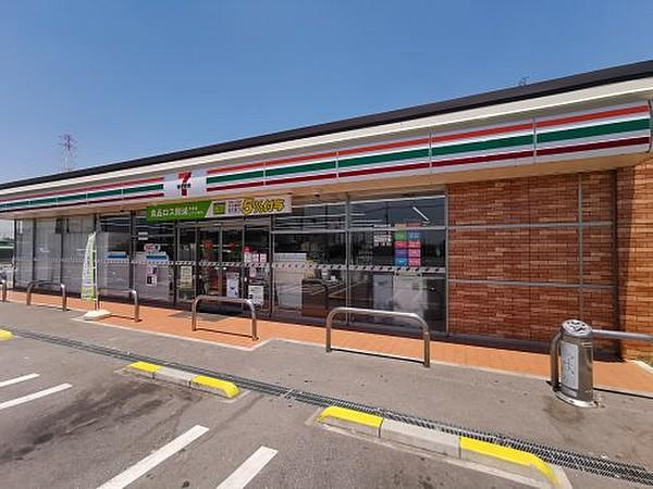 【コンビニエンスストア】セブンイレブン　松原天美北1丁目店まで637ｍ