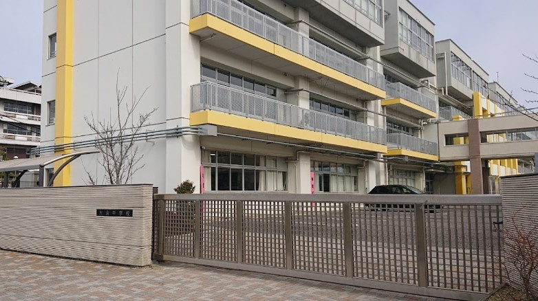 【中学校】大治町立大治中学校まで449ｍ