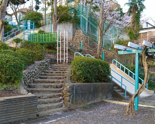 【公園】桐里自然公園まで142ｍ
