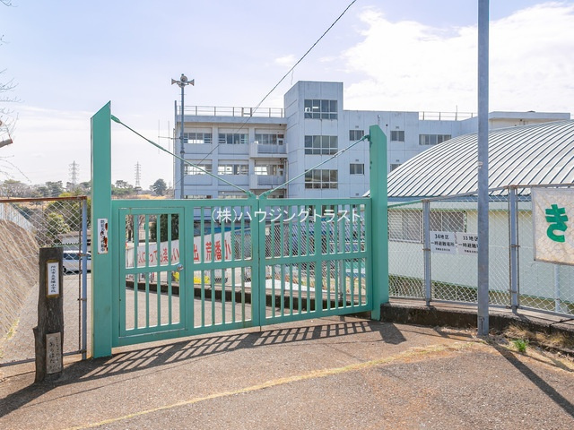 【小学校】所沢市立荒幡小学校まで963ｍ
