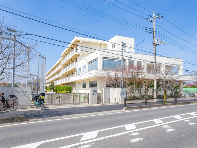 【小学校】所沢市立牛沼小学校まで760ｍ