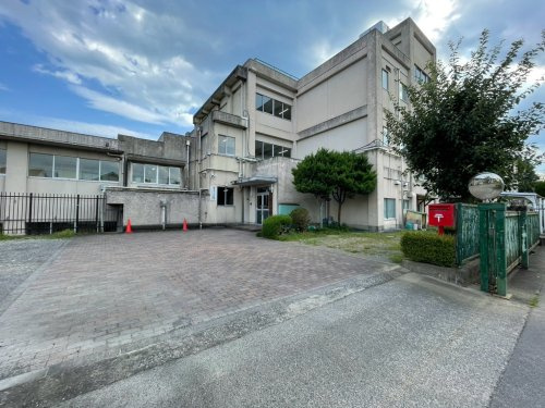 【中学校】あきる野市立増戸中学校まで429ｍ