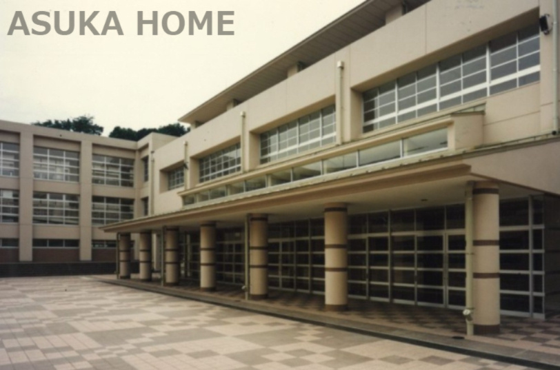 【中学校】横浜市立中山中学校まで1192ｍ