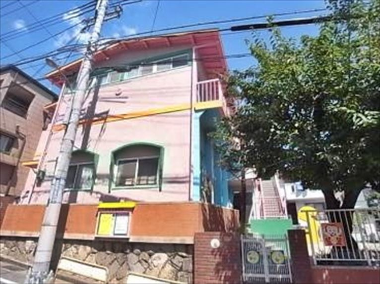【幼稚園】かおる幼稚園まで745ｍ