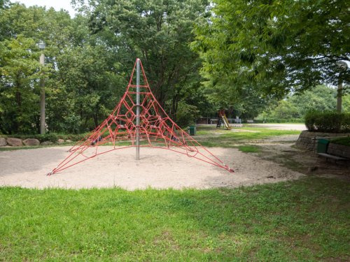 【公園】北ひばりが丘公園まで876ｍ