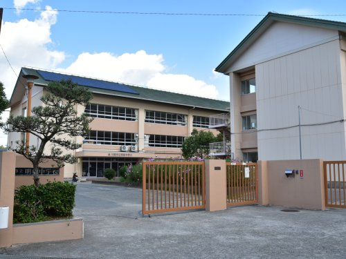 【中学校】川西市立明峰中学校まで522ｍ