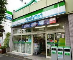 【コンビニエンスストア】ファミリーマート本駒込駅前店まで27ｍ