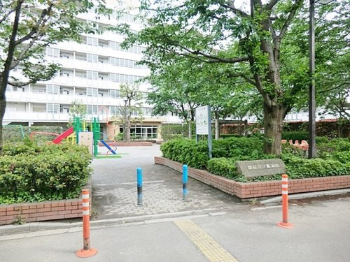 【公園】ひばりが丘公園まで901ｍ