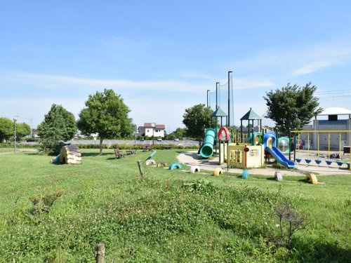 【公園】高崎市金古運動広場まで1780ｍ