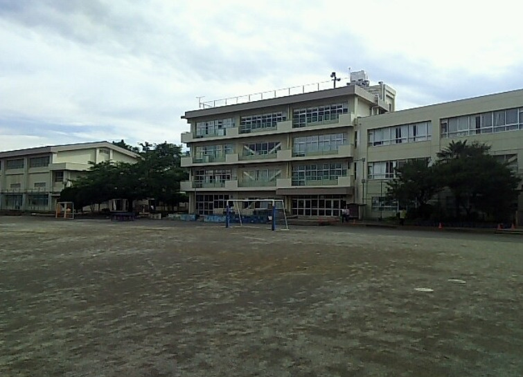 【小学校】町田市立本町田東小学校まで471ｍ