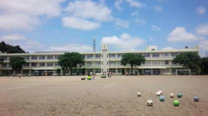 【小学校】双葉台小学校まで1800ｍ