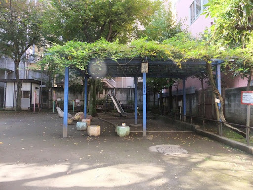 【公園】神泉児童遊園地まで187ｍ