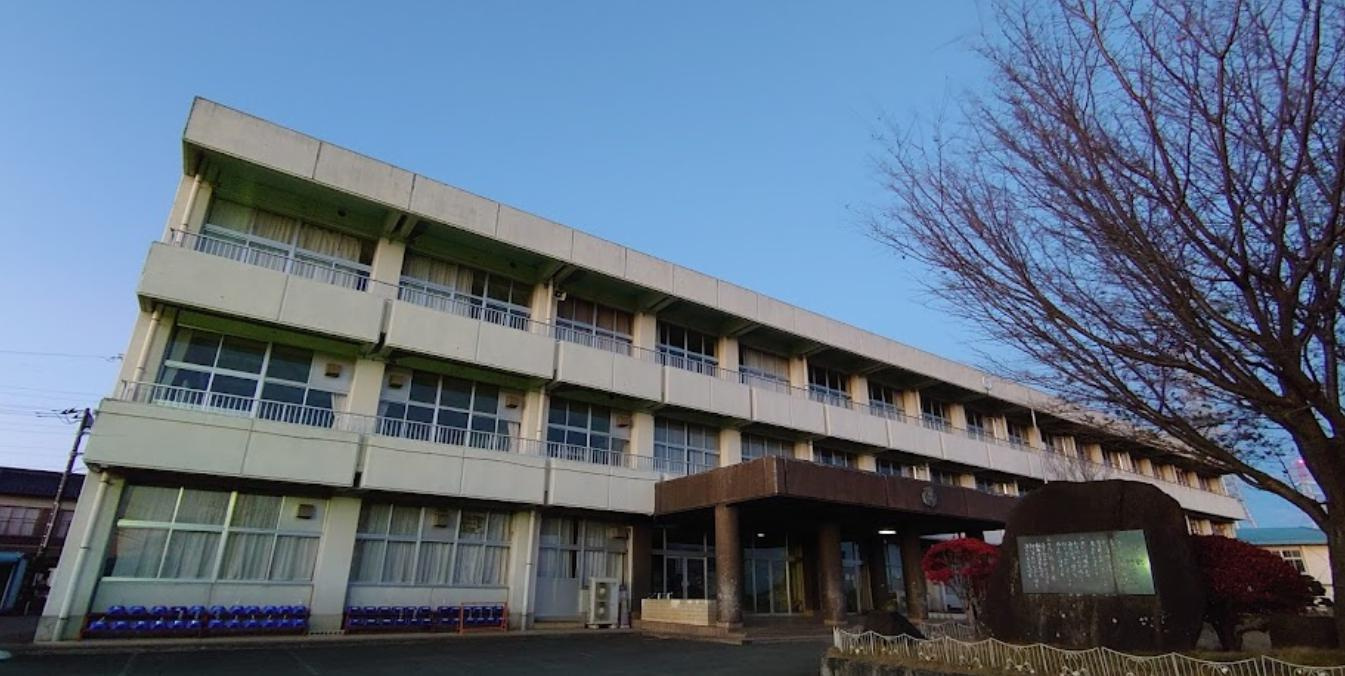 【小学校】下妻市立総上小学校まで750ｍ