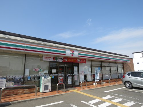 【コンビニエンスストア】セブンイレブン川越豊田本店まで1090ｍ