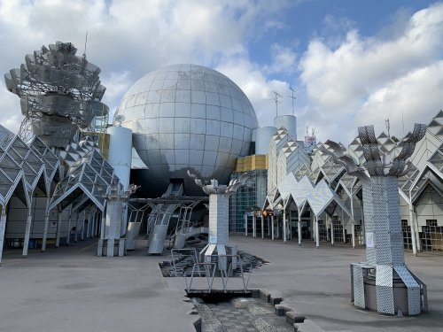 【公民館】藤沢市湘南台文化センターまで1623ｍ