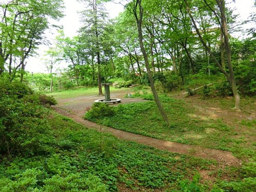 【公園】旭が丘広場まで843ｍ