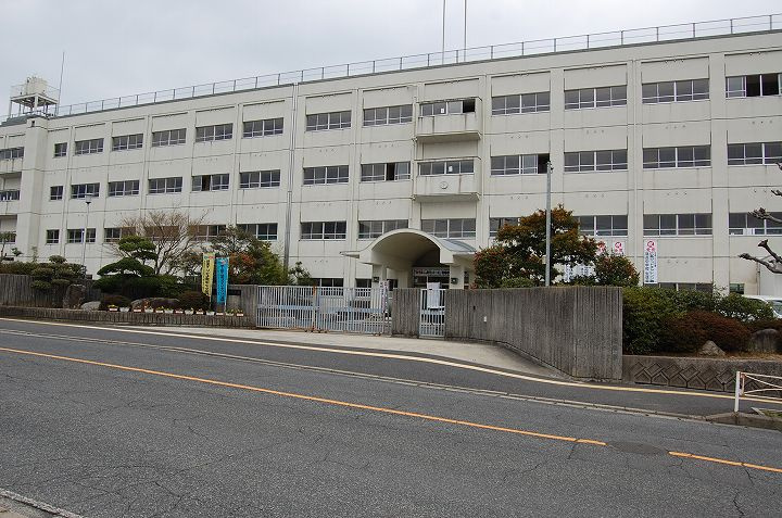 【中学校】落合中学校まで1614ｍ