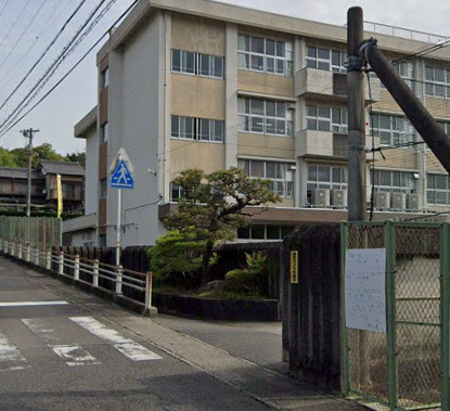 【中学校】岐阜市立藍川東中学校まで1868ｍ