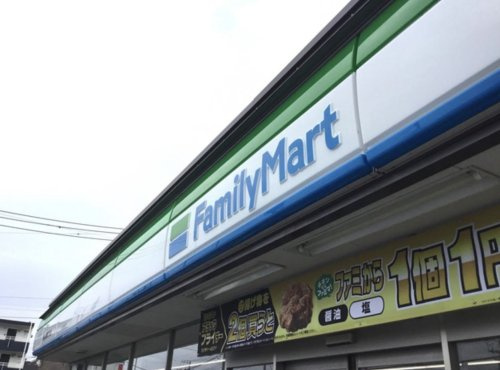 【コンビニエンスストア】ファミリーマート　川越小仙波町二丁目店まで635ｍ