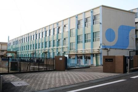 【中学校】久方中学校まで1962ｍ