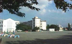 【小学校】藤沢市立湘南台小学校まで637ｍ