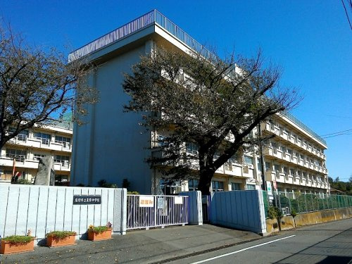 【中学校】栗原中学校まで774ｍ