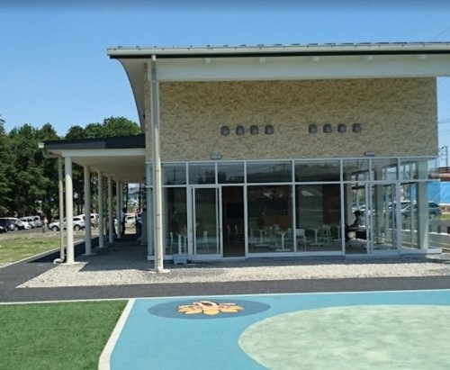 【公園】芹沢公園まで823ｍ