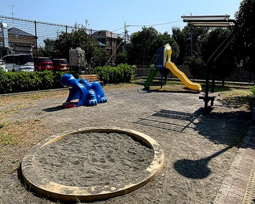 【公園】上宿なかよし公園まで445ｍ