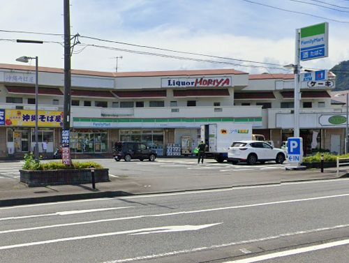 【コンビニエンスストア】ファミリーマート厚木上荻野店まで315ｍ