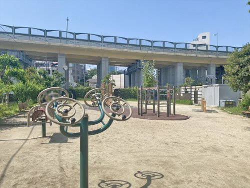 【公園】笄児童遊園まで307ｍ
