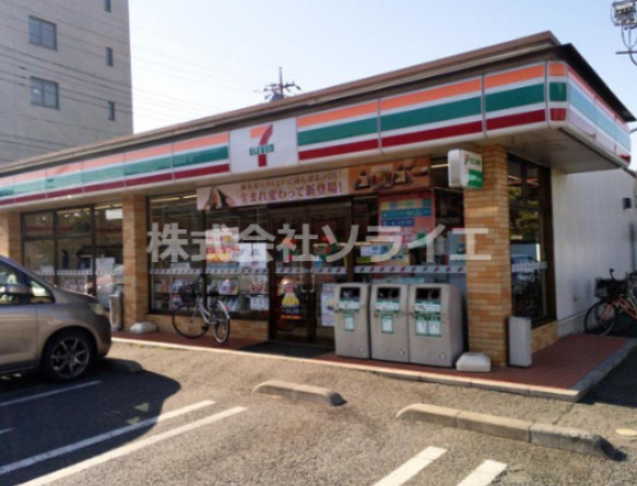 【コンビニエンスストア】セブンイレブン　川越宮下町2丁目店まで1069ｍ